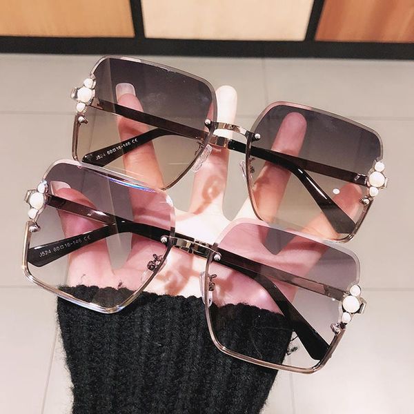 

sunglasses fashion oversized luxury pearl women vintage rimless square sun glasses female gradient shades oculos feminino, White;black