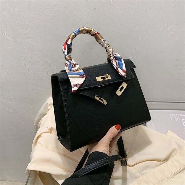 

outlet sale 80% off bag female autumn new single shoulder messenger hand-held fashionable and versatile simple personalized net red bag whol
