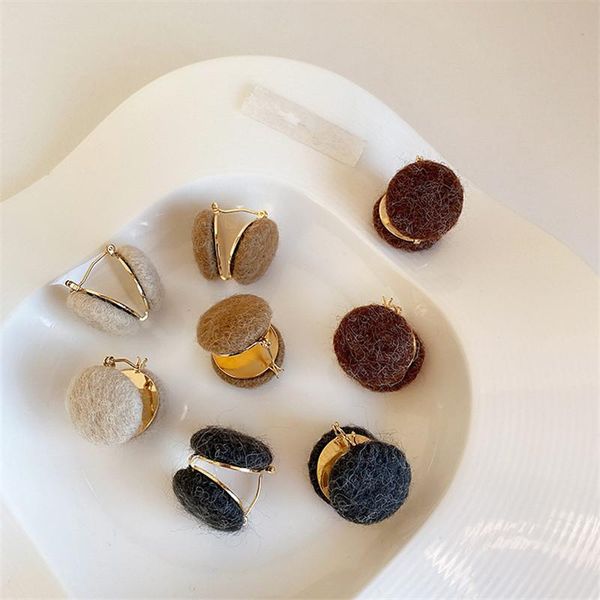 

aomu new trendy french elegant geometric round solid color plush stud earrings for women winter autumn party jewelry, Golden;silver