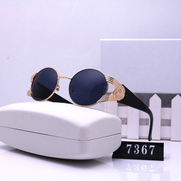 

2022 designer sunglasses men women luxury eyeglasses outdoor shades pc frame fashion classic lady sun glasses mirrors for womens, White;black