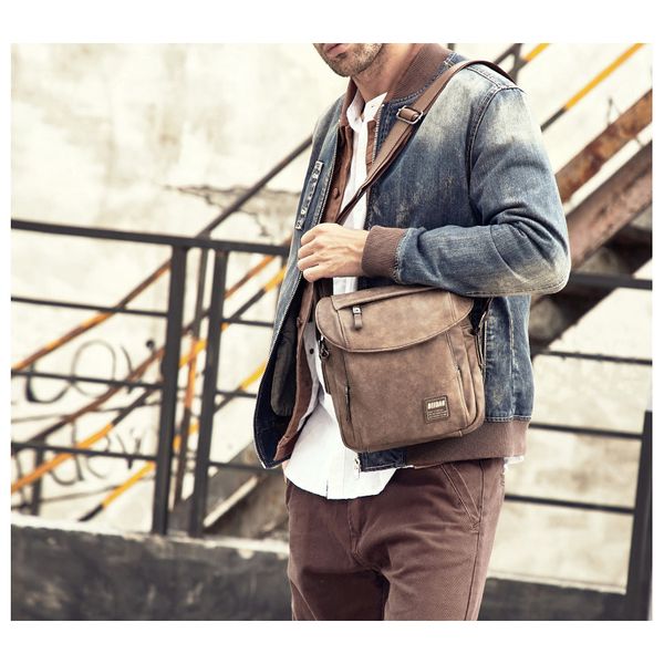

korean version of the casual solid plutonium shoulder-tempered all-match messenger purse great sports bag 2020 rnsm, Black;red