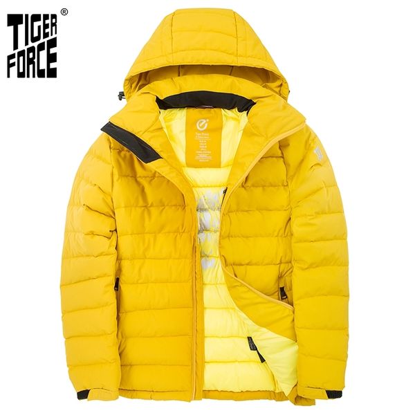 Tiger Force Новая мужская зимняя куртка для мужчин Одежда средних длинные куртки с капюшоном толстые желтые повседневные теплые парки 70769 210203