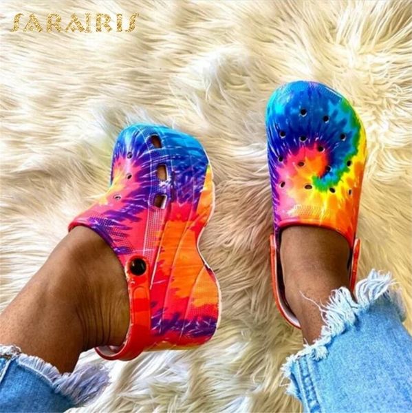 

new fashion 2021 graffiti high heel thick platform ins dropship holes shoes summer women beach sandals slipper footwear x1020, Black