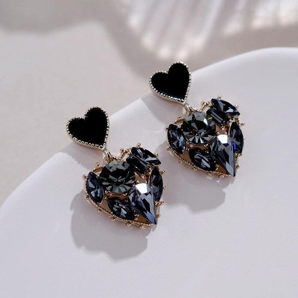 

dangle & chandelier earrings with heart pendant for women temperament retro grey crystal dinner party jewelry 2021, Silver