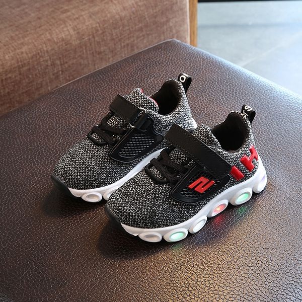 

children's sports shoes spring and autumn non-slip casual shoes for boys and girls led lights flying woven mesh shoes y201028, Black;red
