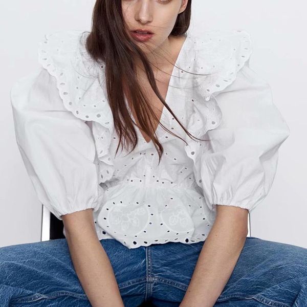 

hollow out ruffle women blouse korea fashion embroidery elegant puff sleeve white chiffon shirt blusa plus size1