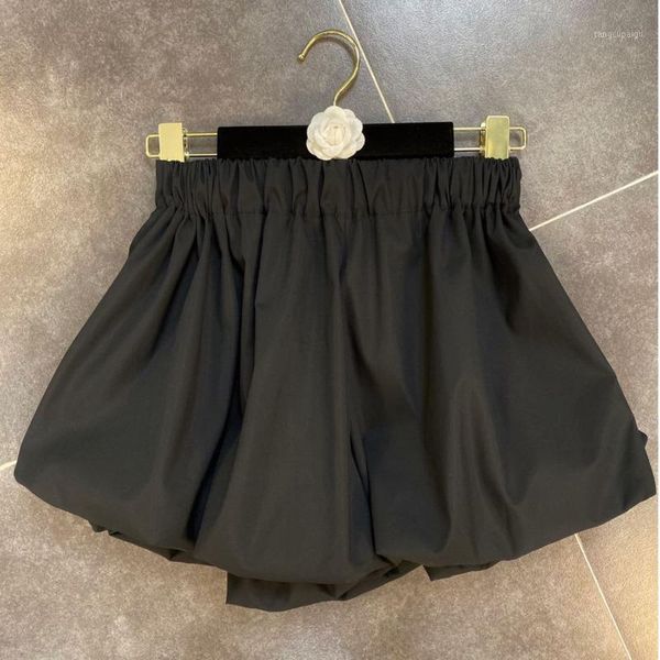 

womens shorts summer solid elastic waist loose fluffy comfortable casual female short pleated high waist b6401, White;black