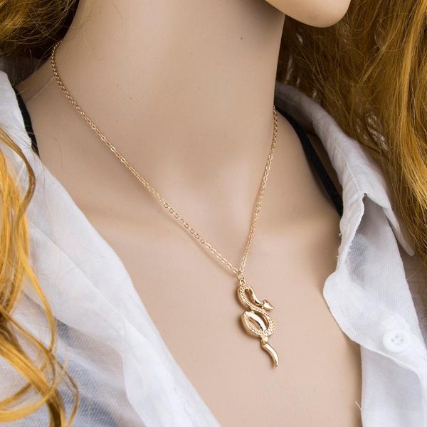 

chokers snake necklace for women animal dangle pendant minimalist style trendy female birthday jewelry bijoux gift, Golden;silver