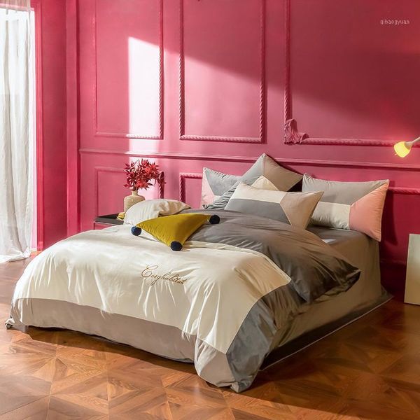 

luxury style velvet 4pcs 3 color stitching embroidery duvet cover flat fitted bed sheet pillowcase grey white pink soft1