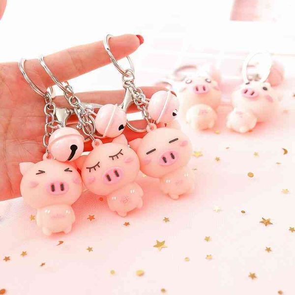 Portachiavi Cute pink girl heart expression pig key chain with Bell cartoon bag pendant car accessories