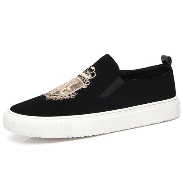 

2022 spring autumn new men leather casual shoes man slip-on luxury embroidery suede flat skate shoes trend loafers c6, Black