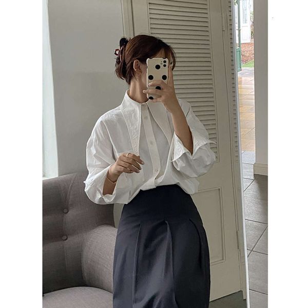 

return, no change, fashion dign, pointed collar long sleeve women's minority shirt, loose top, White