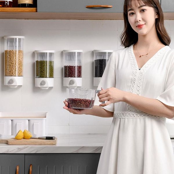 

wall-mounted storage tanks for kitchen and household appliances, button-type, convenient and practical, leak-proof clear