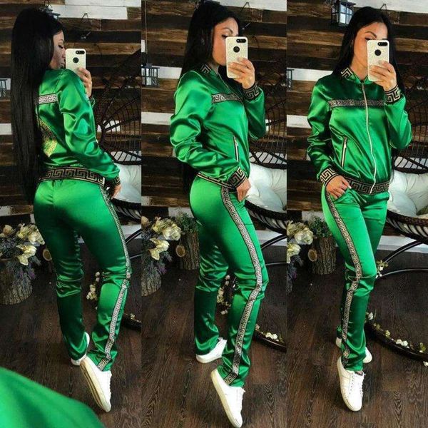 

winter autumn and women's new wear sports leisure suit, Gray