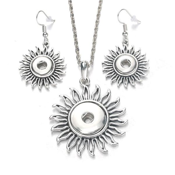 

new fashion flower necklace snap button pendant necklace fit 18mm buttons charm fashion women bbyscx, Silver