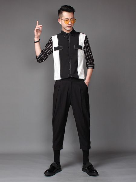 

2021 new m-2xl will see striped shirts of hipster men bonding british stylist black white casual five-point shirt. 6chx