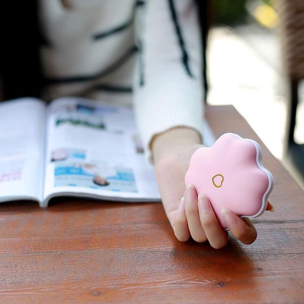 

portable travel handy long-life ultralight hand warmer portable pocket electric heater four-leaved clover shape