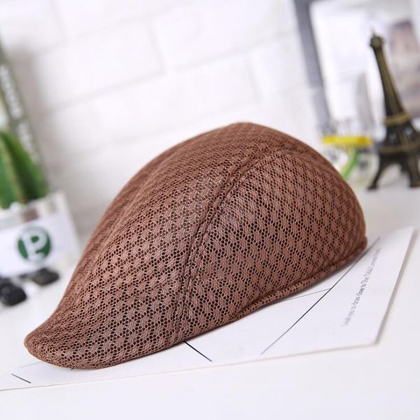 

wholesale new summer men women casual beret hat ivy flat cap cabbie newsboy style gatsby hat breathable boina mesh caps wmtnqj, Black;white