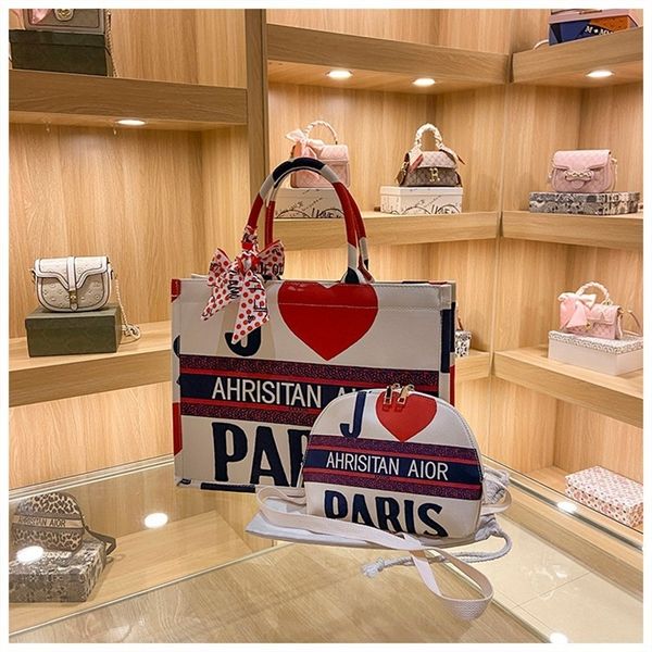 

2022 factory wholesale new simple and fashionable women's single shoulder backpack tot big flower portable shopping antique bag 103e