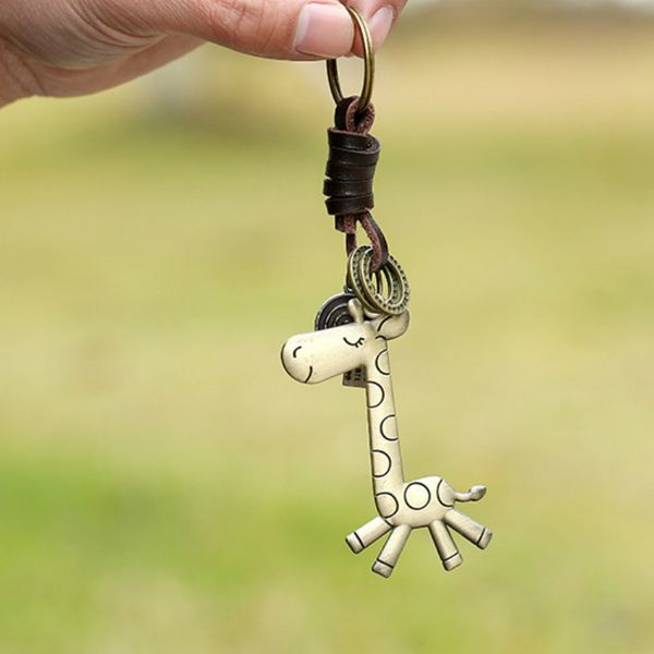 Bronze Giraffe Keychain Cartoon Animal Cireffe Key Ring letra Tag das cadeias de chaveiro Saco de chaveiro para homens Men j￳ias de moda fina Will e Sandy Drop Ship