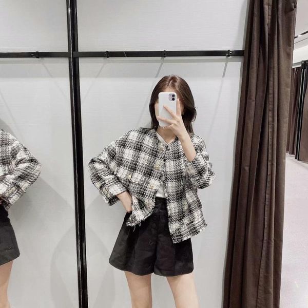 

wenqing womens casual loose round neck tweed plaid bomber shackets short relaxed shirt jackets outerwear, Black;brown