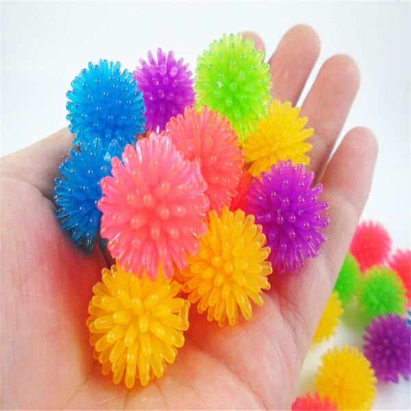 

3.5cm tpr playing toys for cat kitten squeezes thorn ball chewing toy cats pet supplies