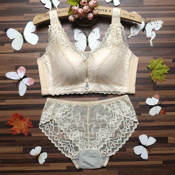 

fat sister underwear set large women 200kg gather shape to prevent sagging, counter breast and anti expansion, White