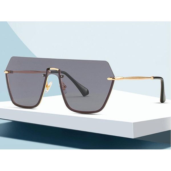 

sunglasses fashion oversized blue yellow gradient women 2021 luxulry brand designer red rimless metal female sun glasses shades, White;black