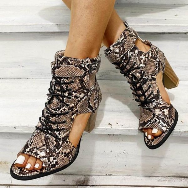 

2020 new women summer sandals solid flock peep toe buckle plus size gladiator high square heels shoes women casual sandals1, Black