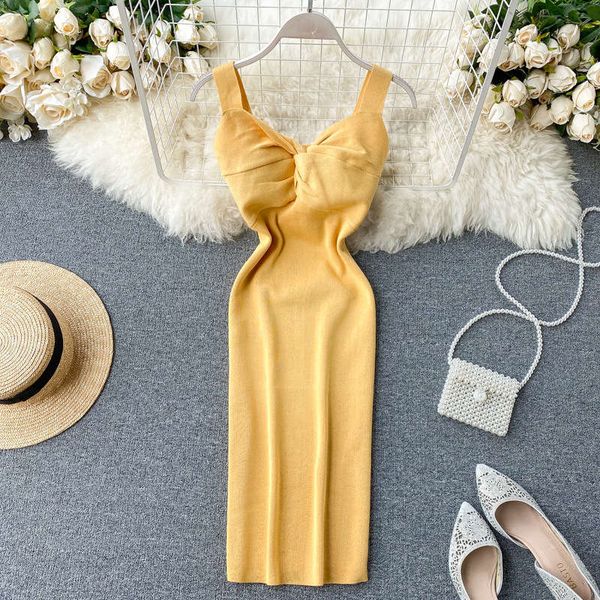 

wind design knotting v-neck open back sleeveless suspender knitted skirt with waist closing and hip covering dress, White;black