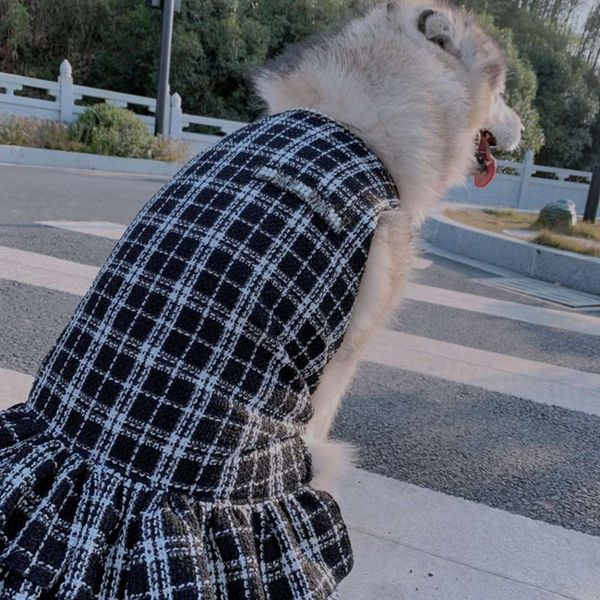 

love little fragrance pet autumn and winter skirt cat dog cloth teddy golden alaska