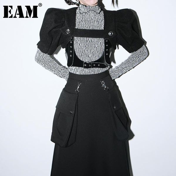 

eam] women loose fit black hollow out cool short woolen vest new v-collar sleeveless fashion tide spring autumn 2021 1dd1540, Black;white