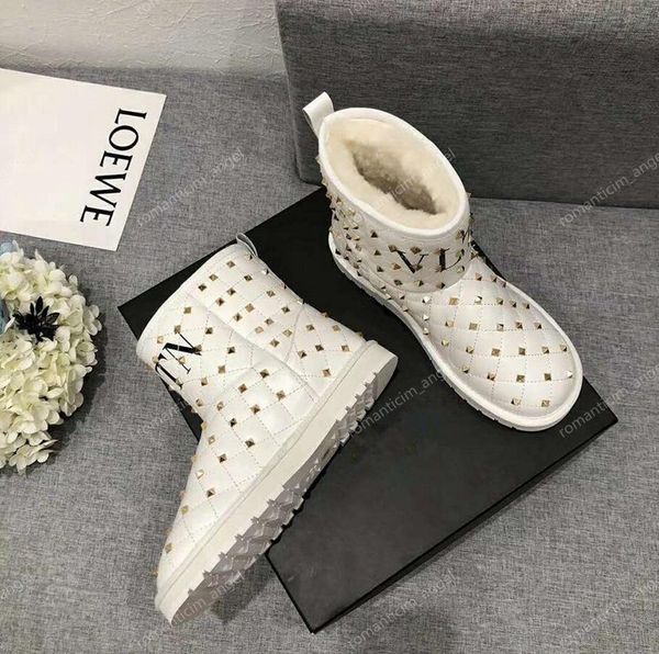 

women casual shoes boots fashion high leather white black rivet snow boots sneakers outdoor women work ankle boots 35-40