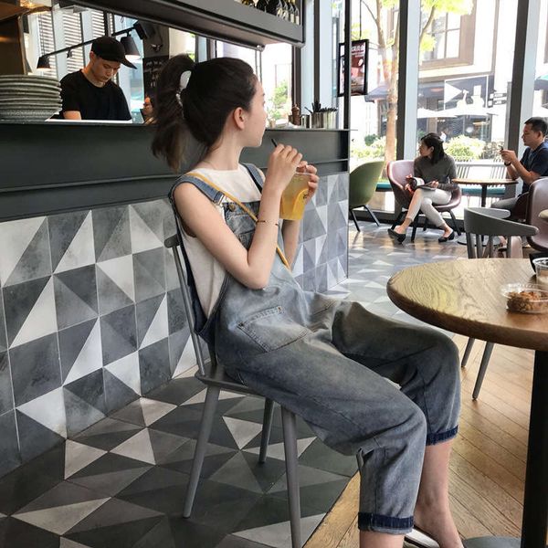 

mrs. qian chinstudio yang chaochao the same style of net red denim suspenders for women's spring and summer loose capris, Blue