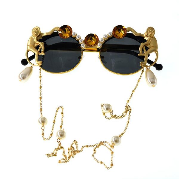 

2020 lady gold monkey baroque sunglasses brand metal retro leopard frame beach metal chain pearl round sun glasses for women, White;black