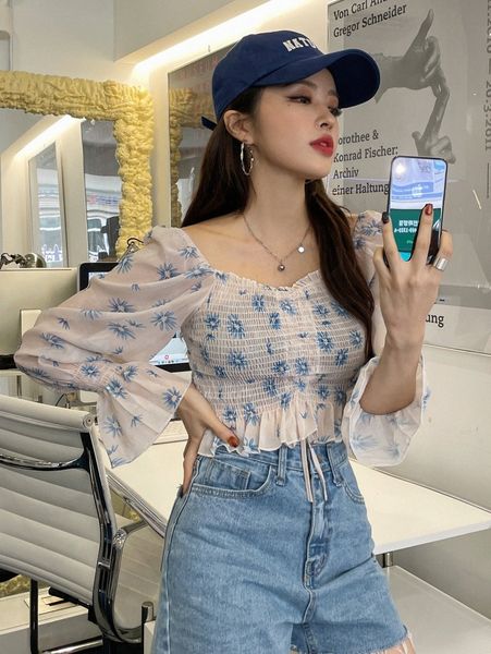 

dazy floral print frill trim shirred flounce sleeve crop blouse o8ni#, White