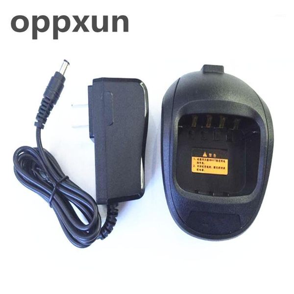 

walkie talkie oppxun battery 110-220v charger for hyt tc610 tc620 talkie1