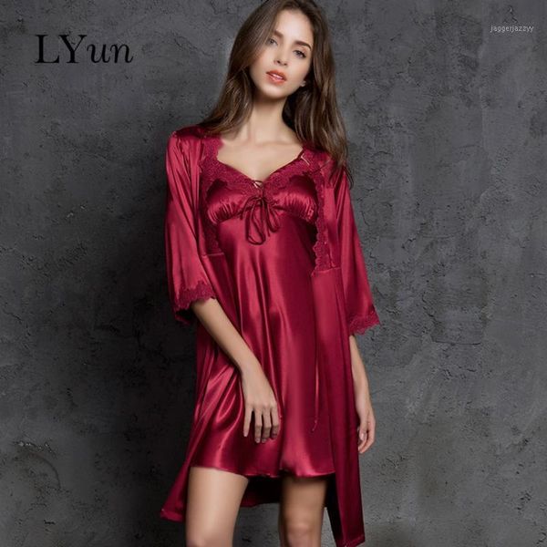 

women's sleepwear lyun ladies pajamas simulation silk sense sling two-piece home service1, Black;red