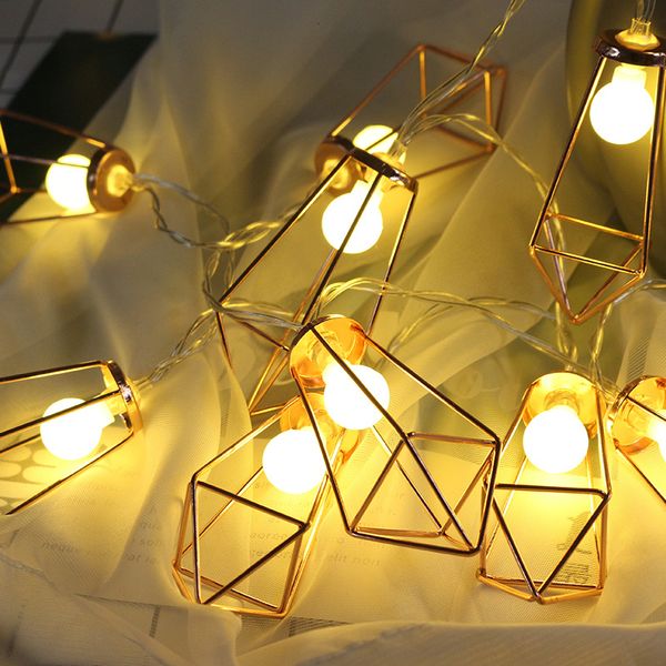 

2021 battery operated diamond led string garland christmas decorations to room lights wedding party holiday lighting kph2