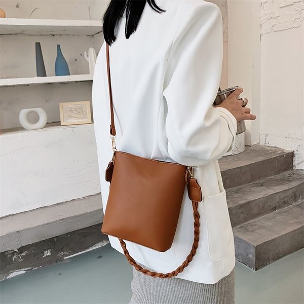 

fashion pu leather bucket bag simple women braided strap shoulder handbag pouch portable solid color messenger satchel