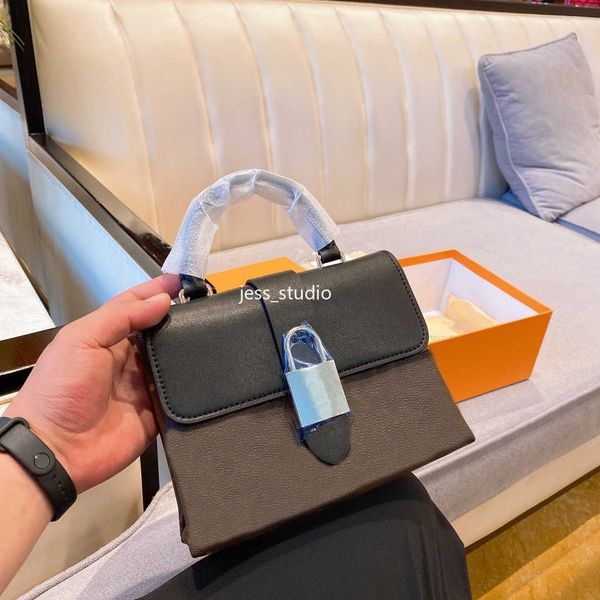 

outlet new shoulder fashion lady messenger bag handbag classic letter flower wallet black