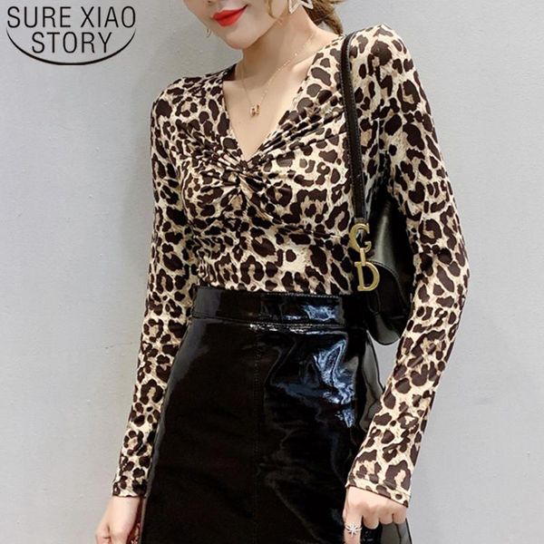 

2021 long sleeve spring shirts women plus size women harajuku korean fashion clothing leopard v-neck slim solid 7675 50, White