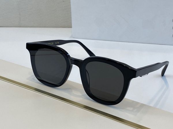 

004 sunglasses women and men wrap uv protection model oval frame goggle come with case, White;black