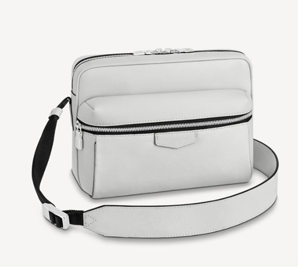 

outdoor shoulder bag waist bags real leather handbags famous brand mens bags designer handbag designers purse m30233 multifunctional luxury