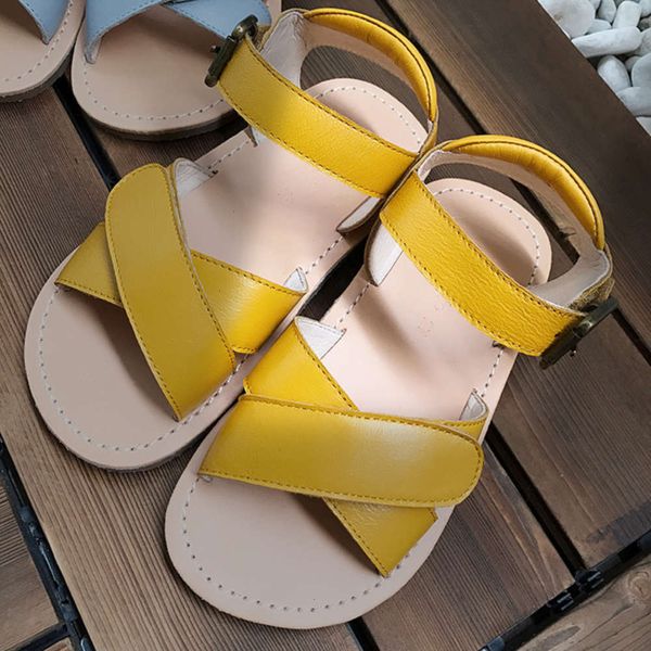 

strap classic cross high adjustable velcro leather end sandals for boys and girlsjgke, Black;red