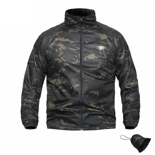 

summer jacket men bomber camouflage tactical seal skin sunscreen waterproof comabt camo jacket coat men outwear windbreaker male lj201013, Black;brown