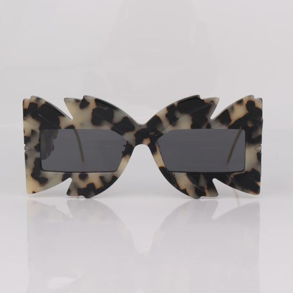 

Wired Frame Marble sunglasses women acetate fashion eye wear grey lens, White;black