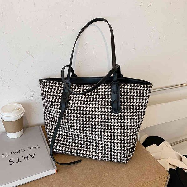 

bags handbags large capacity thousand bird lattice women's 2021 net red korean version child mother one shoulder fashion tote batch, Black;red