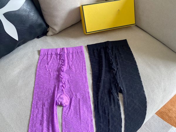 

2022 new fashion luxury bottoms full printed long elastic stockings tights women legging pantyhose woman letter flocking stocking pantyhoses, White