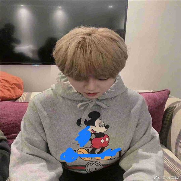 

chunqiu new line stood smiling on the hoodie 2020, Black